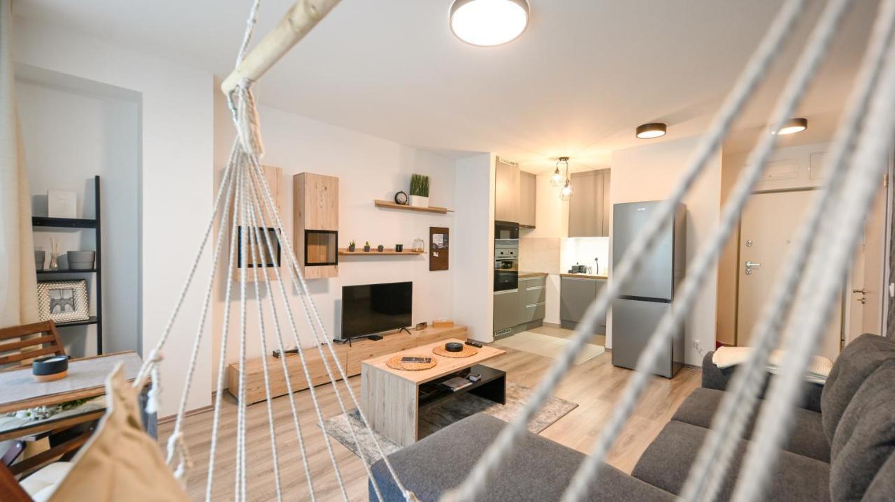 West Park Residence Apartment Budapest Exterior foto
